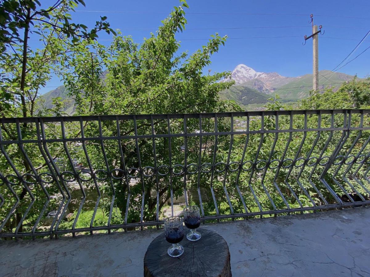 Geo Inn Kazbegi Exterior foto